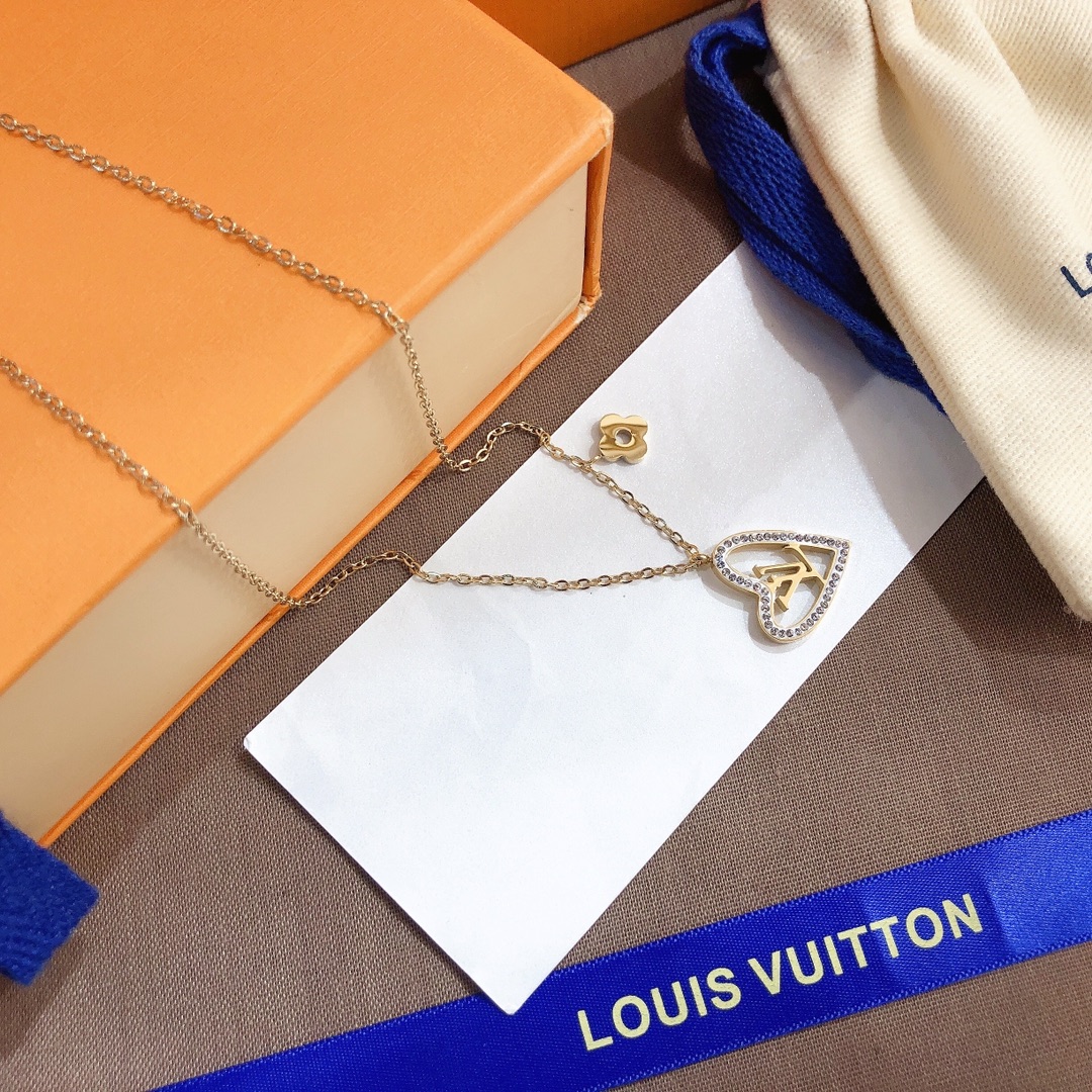 Replica LOUIS VUITTON Necklace