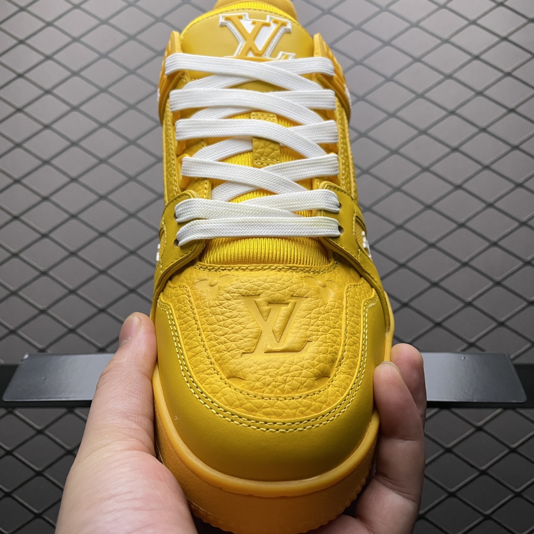 Replica Louis Vuitton Shoe Louis Vuitton LV Trainer Size 38-45 Yellow