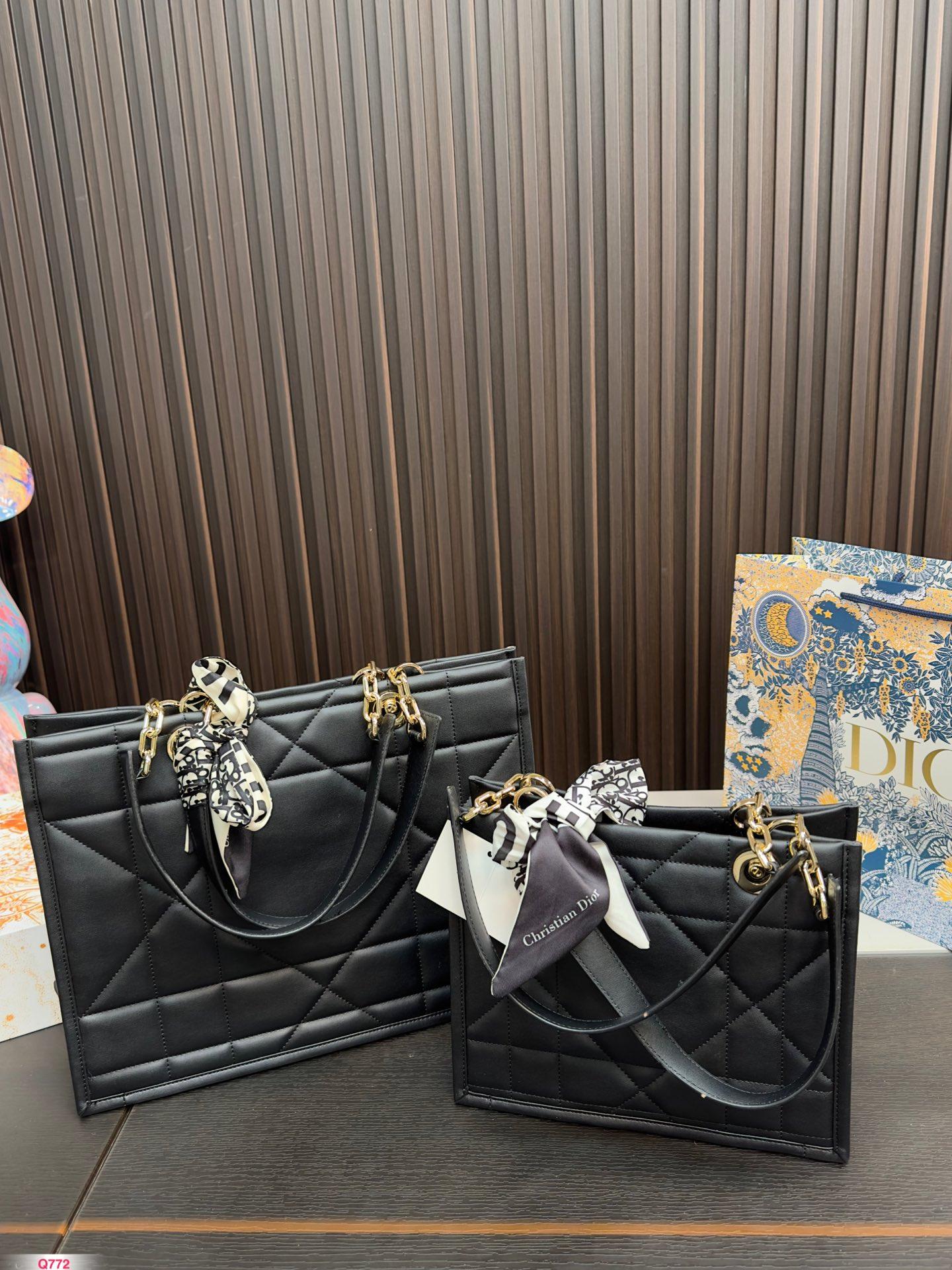Replica Dior Bag  25*21CM/36*27CM