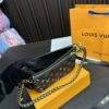Replica Louis Vuitton Bag 12*23CM