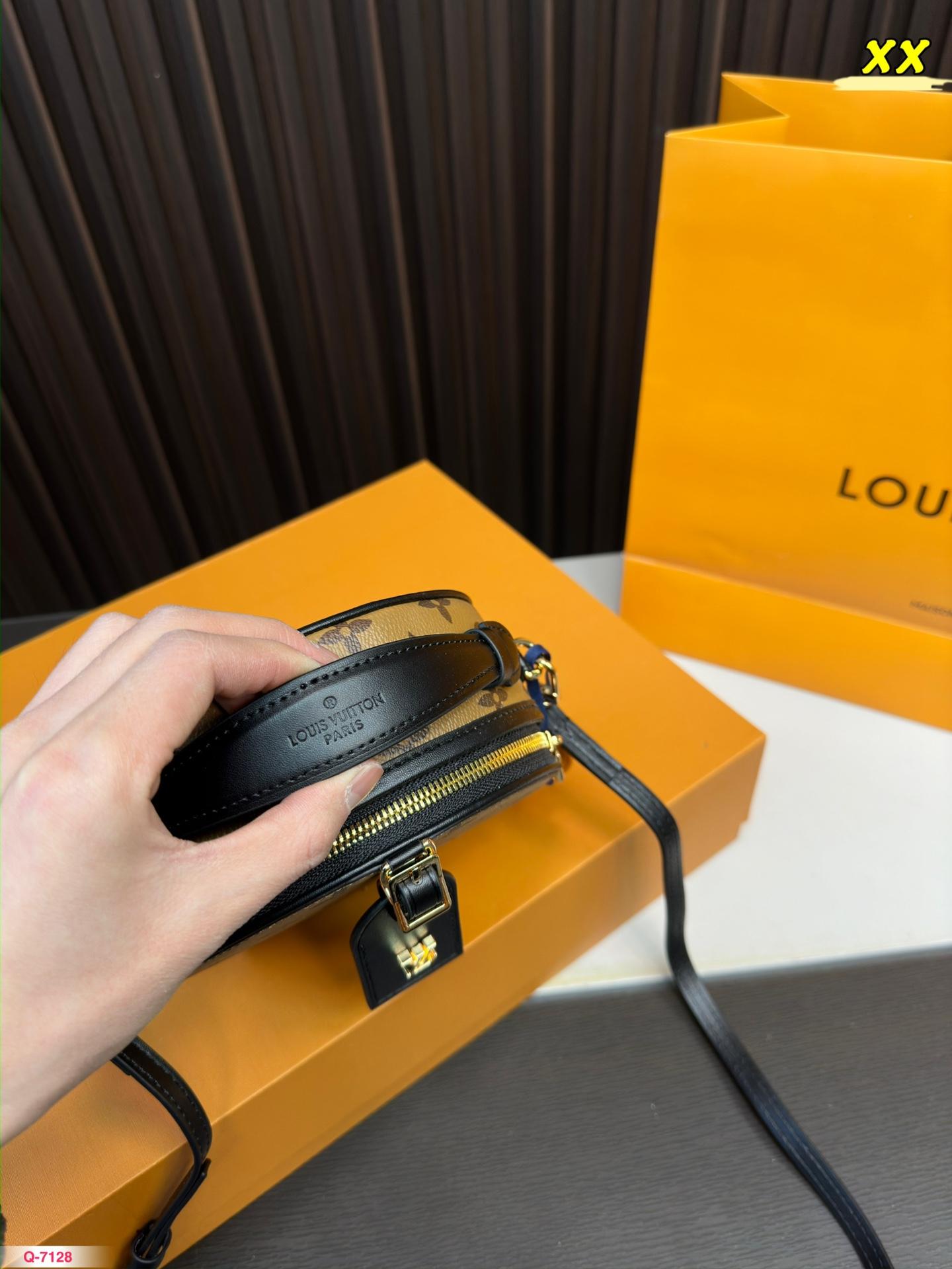Replica Louis Vuitton Bag 16*17CM