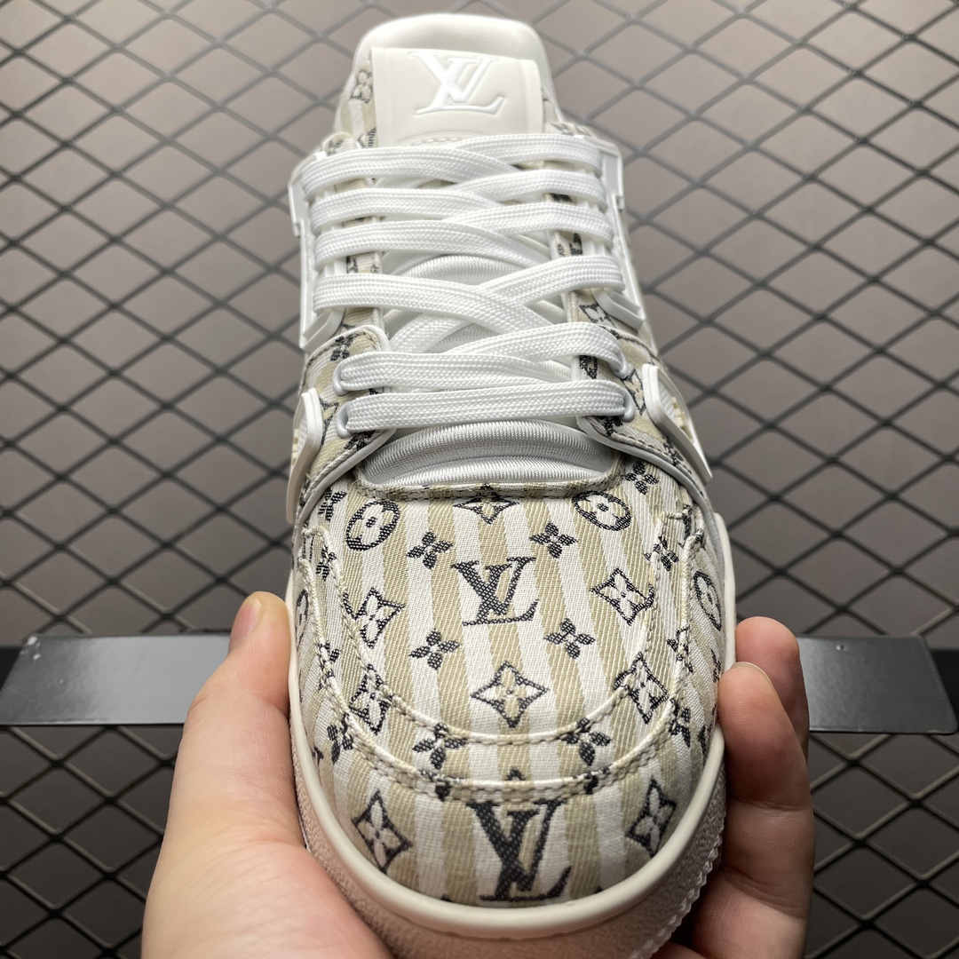 Replica Louis Vuitton Shoe Louis Vuitton LV Trainer 23S Size 38-45a