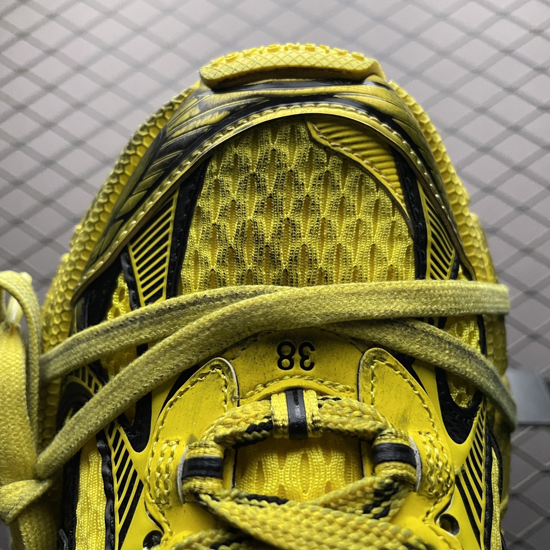 Replica Balenciaga Shoe Balenciaga Phantom Sneaker 3XL Yellow Size 35-46