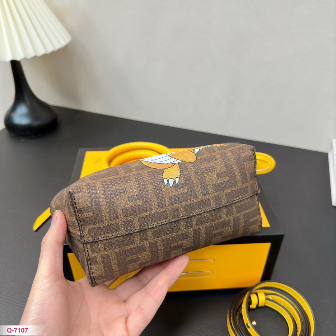 Replica Louis Vuitton Bag 17*12CM