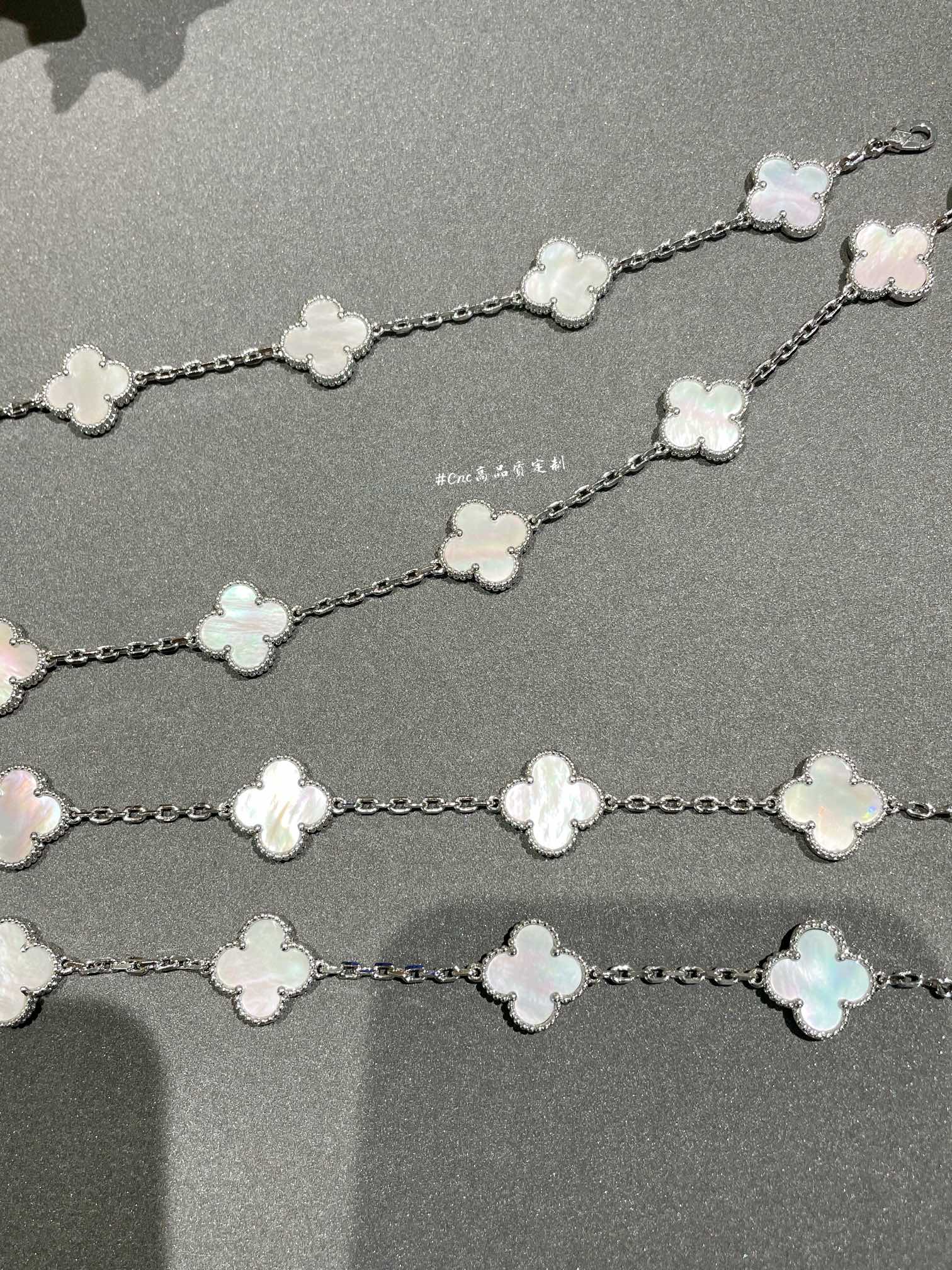 Replica VanCleef Arpels Bracelet
