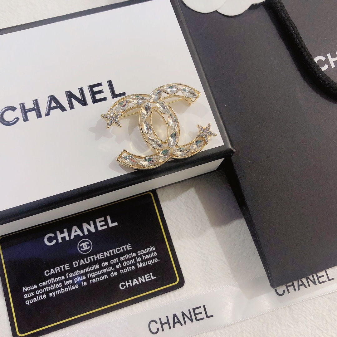 Replica CHANEL Brooch