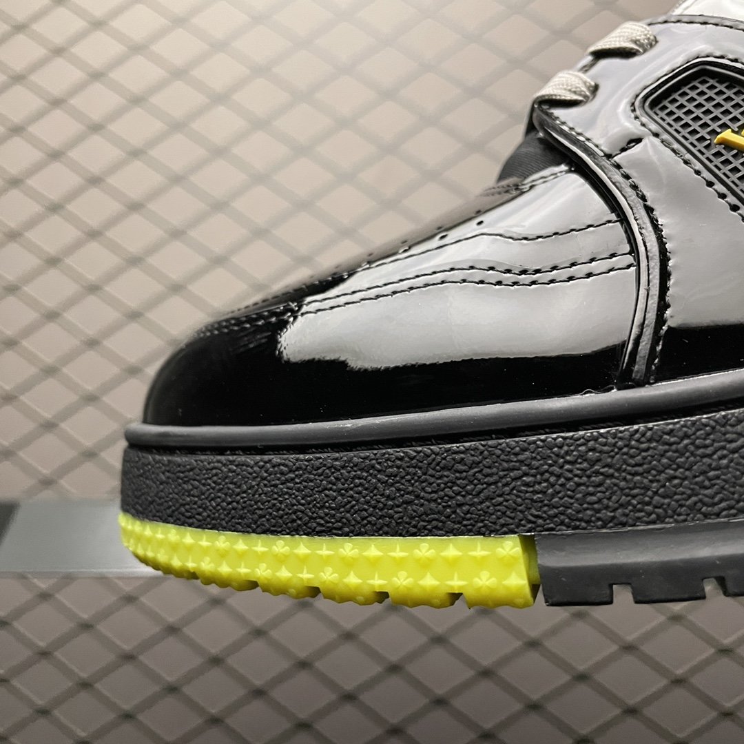 Replica Louis Vuitton Shoe Louis Vuitton Trail Sneaker LV _01006