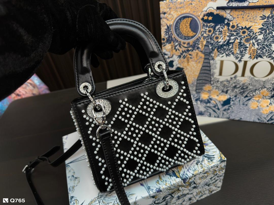 Replica Dior Bag 17*14CM