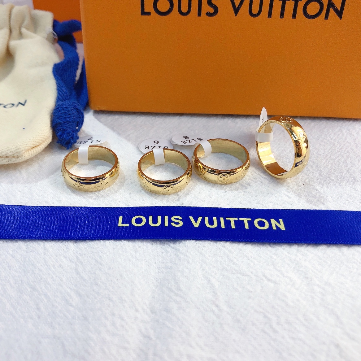 Replica LOUIS VUITTON Ring
