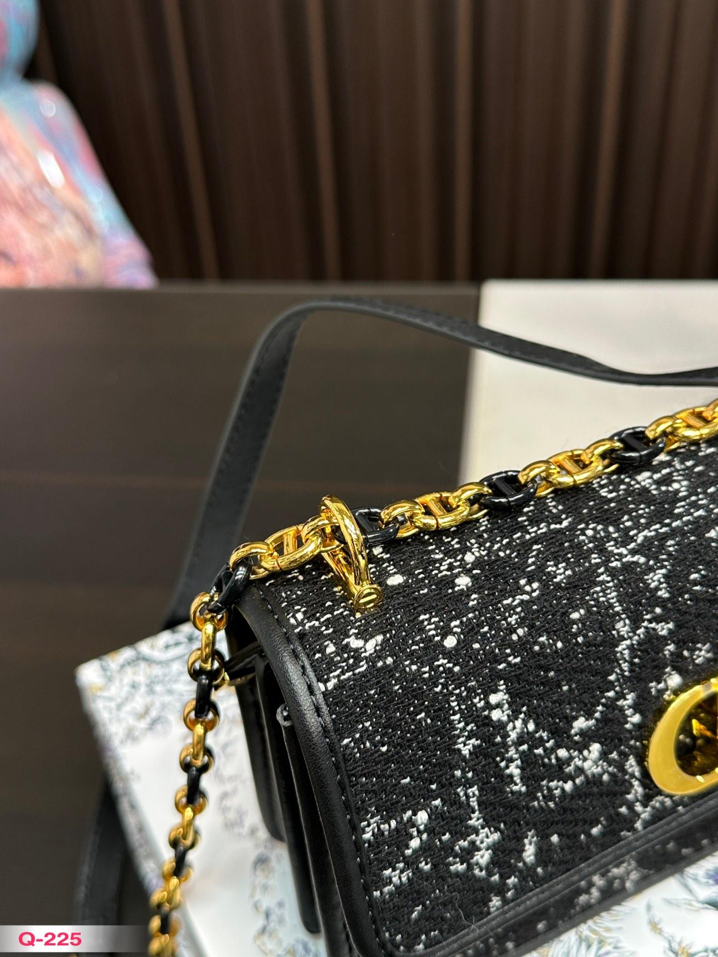 Replica Dior Bag 18*12CM