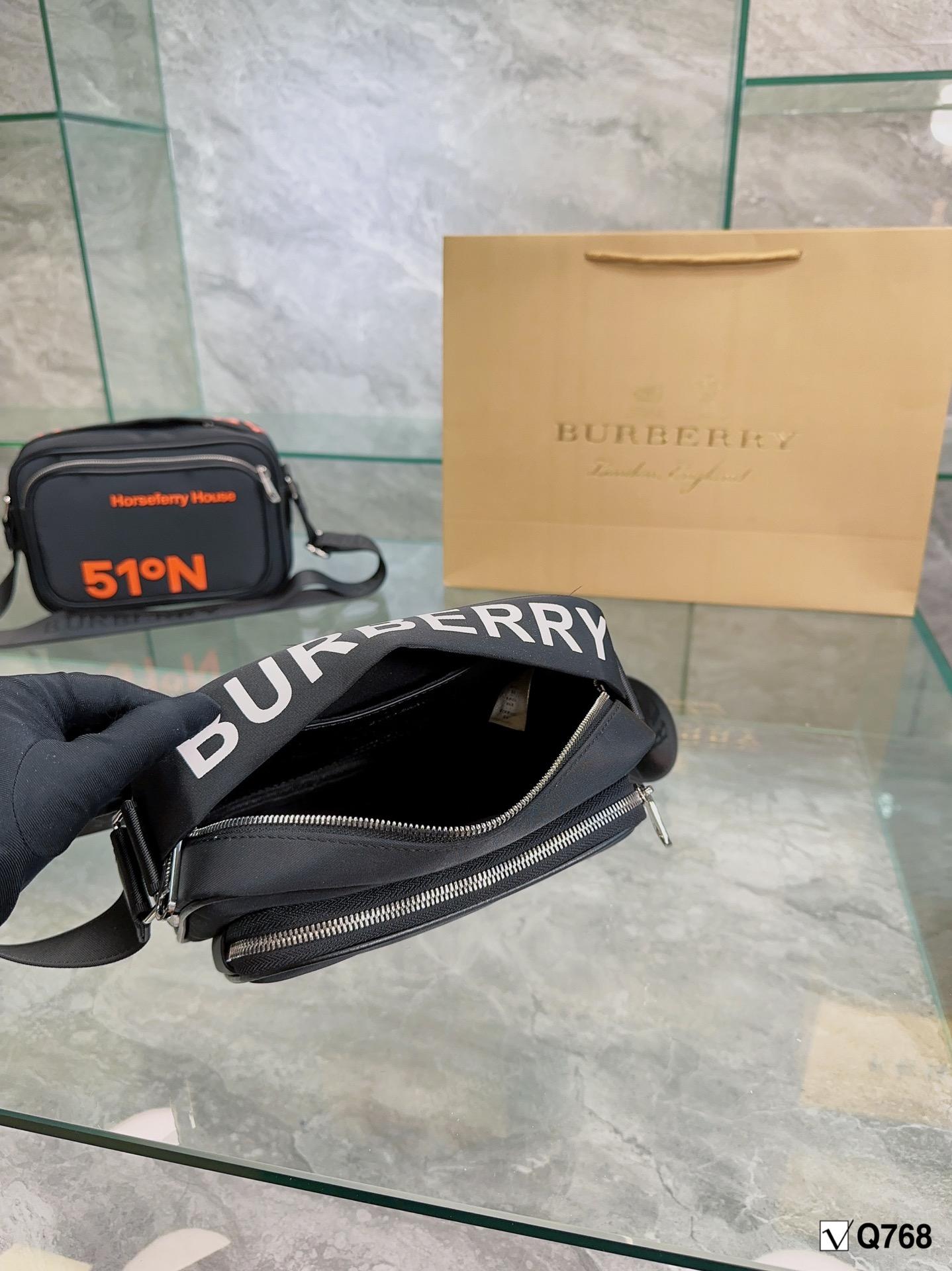 Replica Burberry Bag 23*17CM