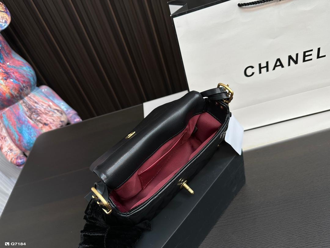 Replica Chanel Bag 19*13CM
