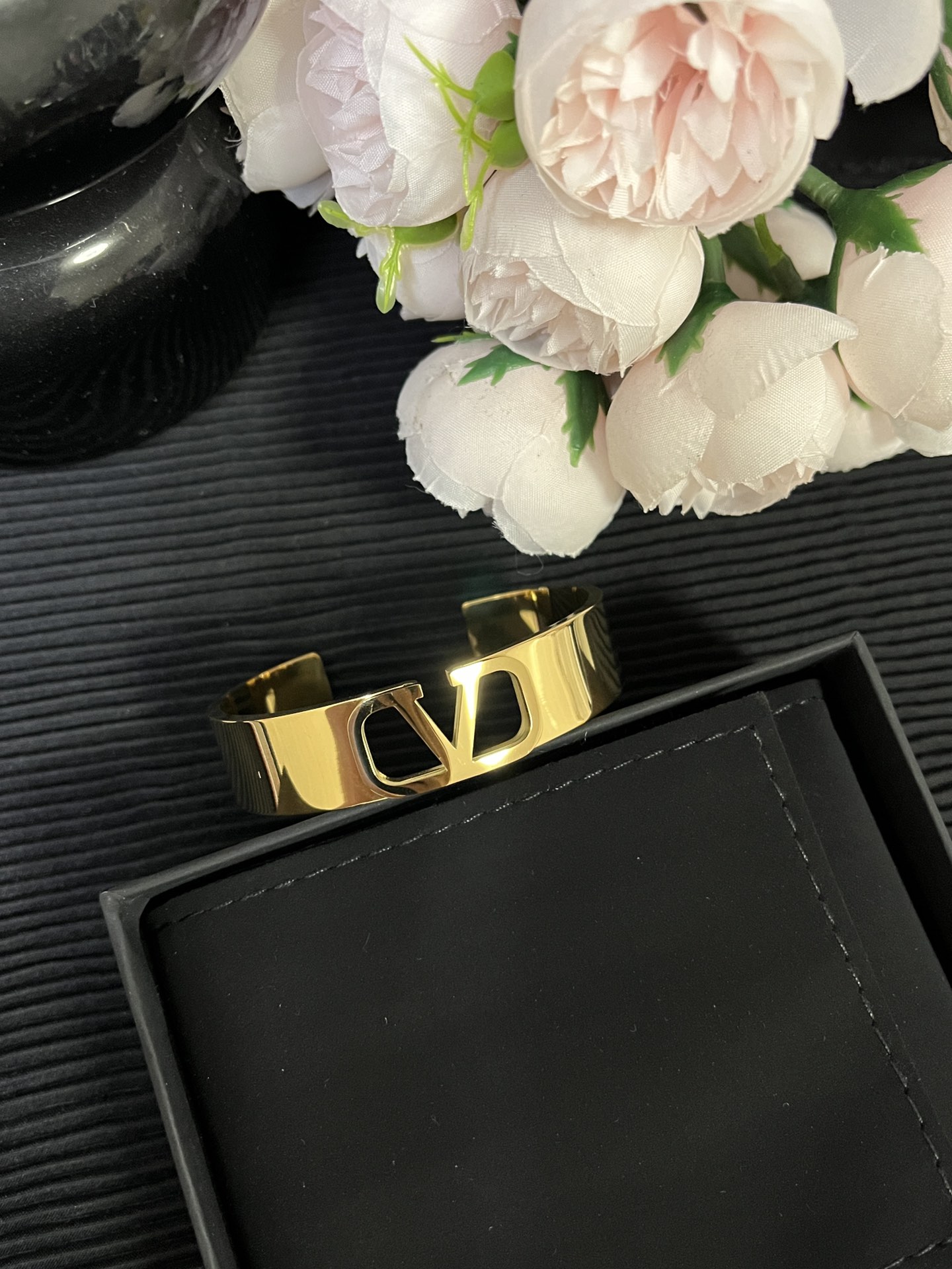 Replica VALENTINO Necklace