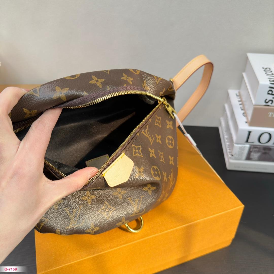 Replica Louis Vuitton Bag 17*38CM