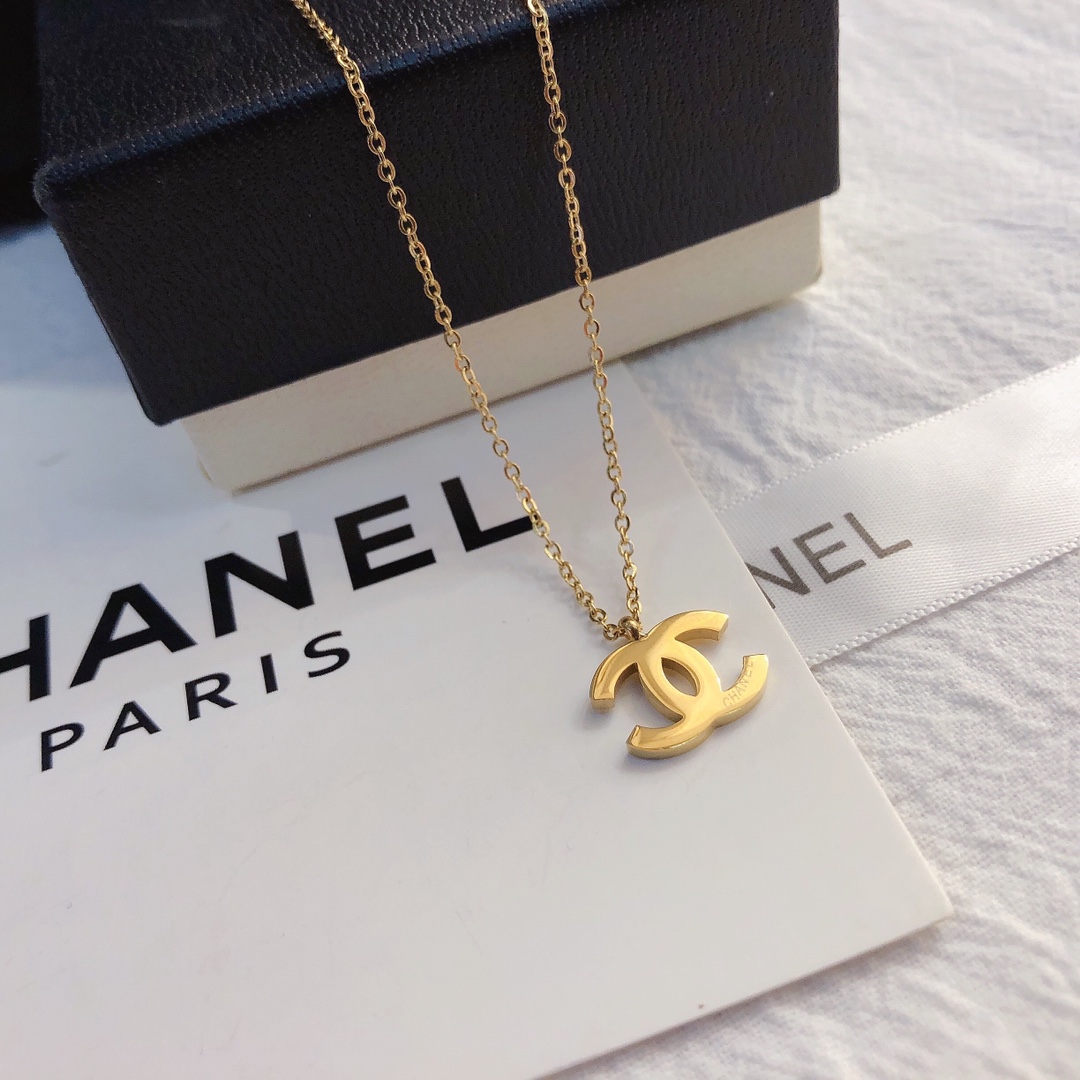 Replica CHANEL Necklace