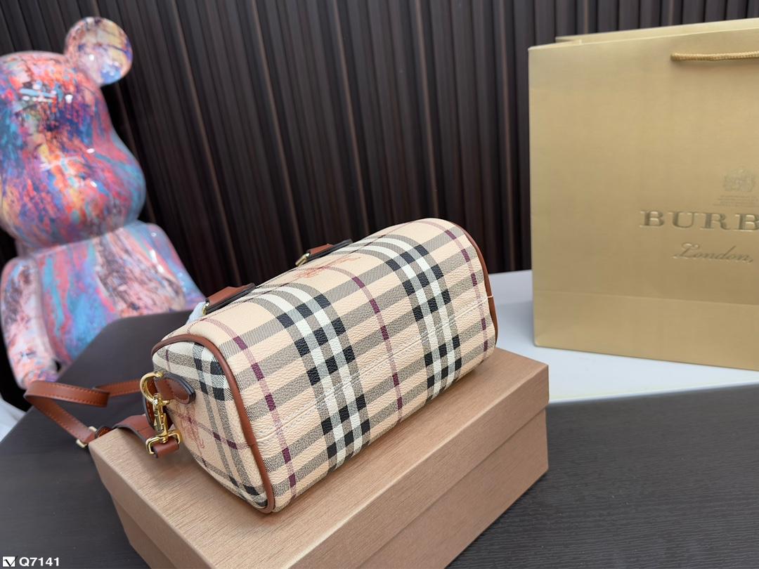 Replica Burberry Bag 20*13CM