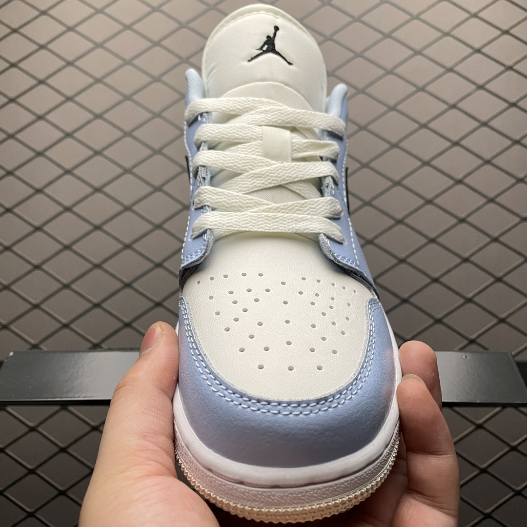 Replica Air Jordan Shoe Air Jordan 1 Low 554723-401 Size 35.5-40