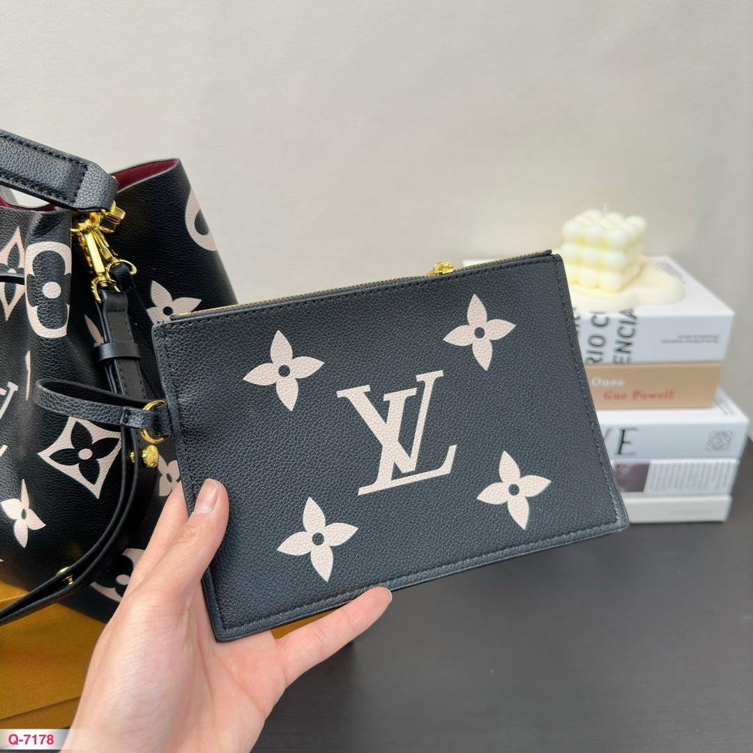 Replica Louis Vuitton Bag 25*25CM