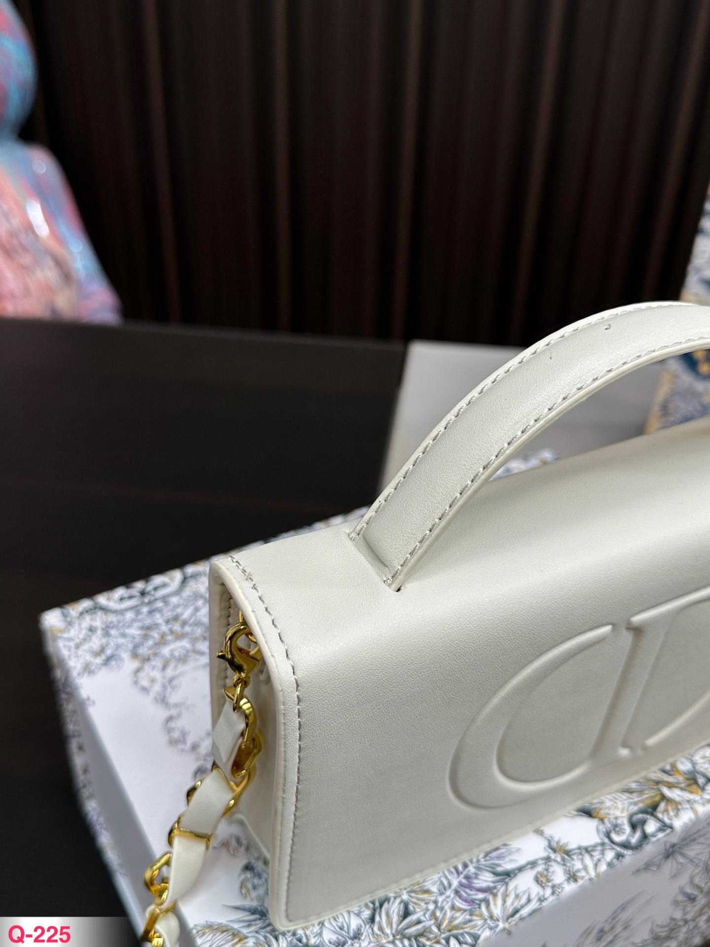 Replica Dior Bag 11*21CM