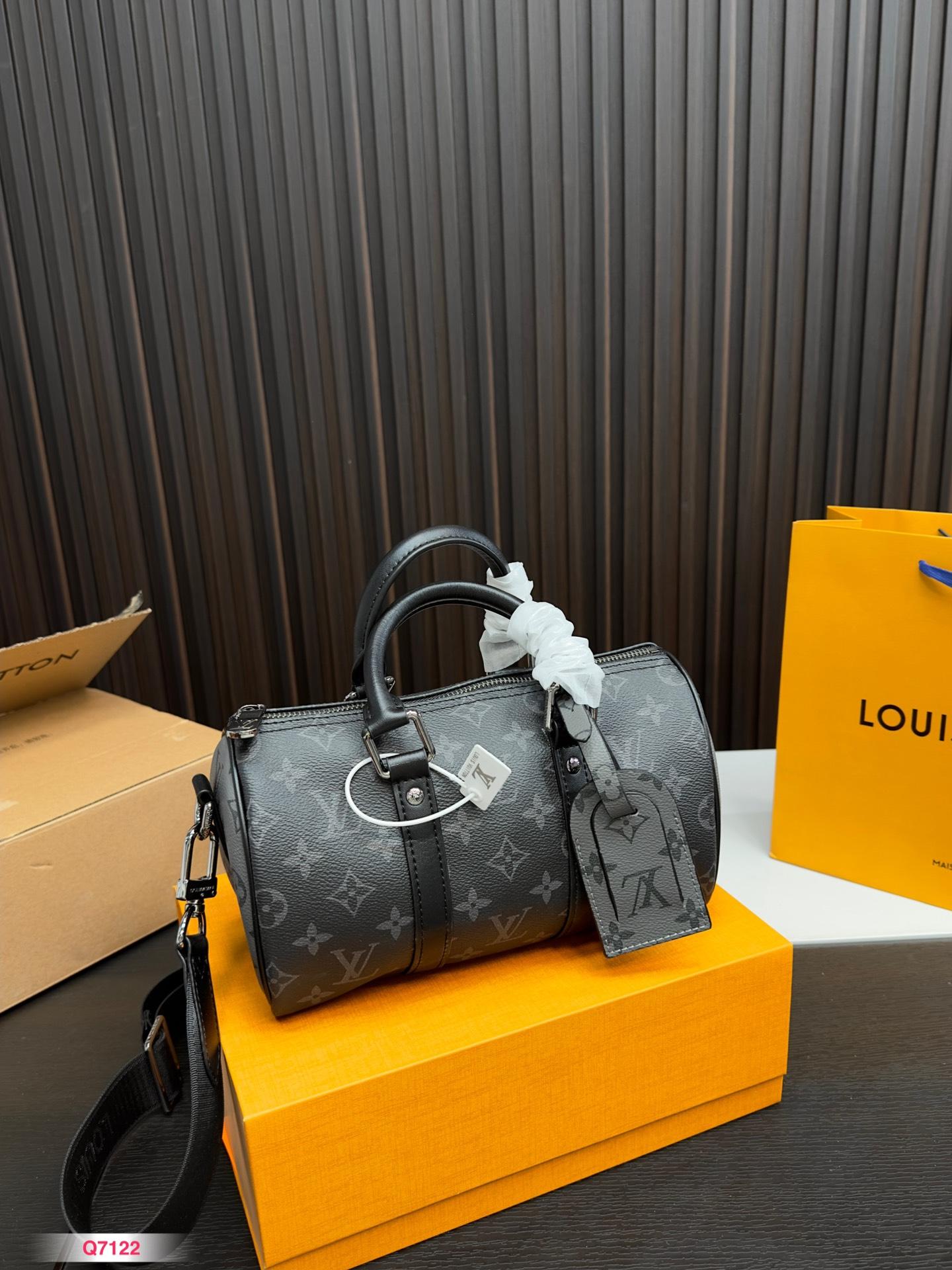 Replica Louis Vuitton Bag 14*24CM