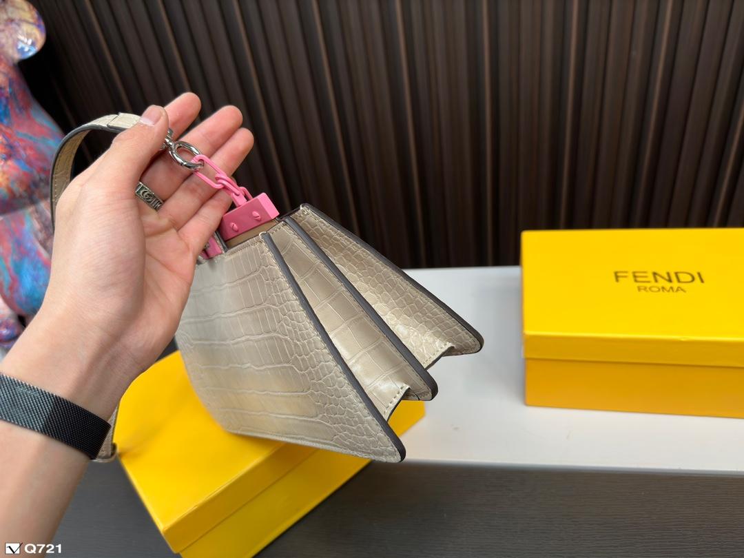 Replica Fendi Bag 25*14CM