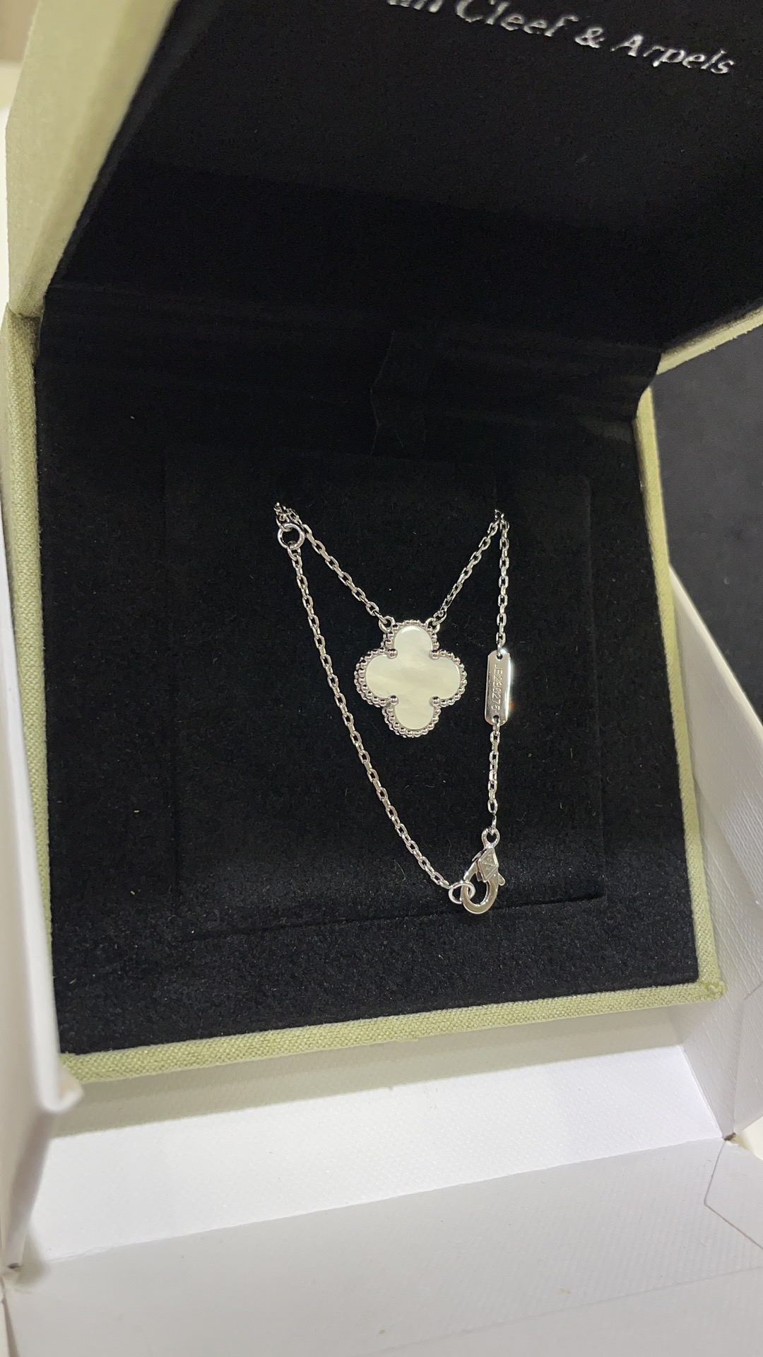 Replica VanCleef Arpels Necklace