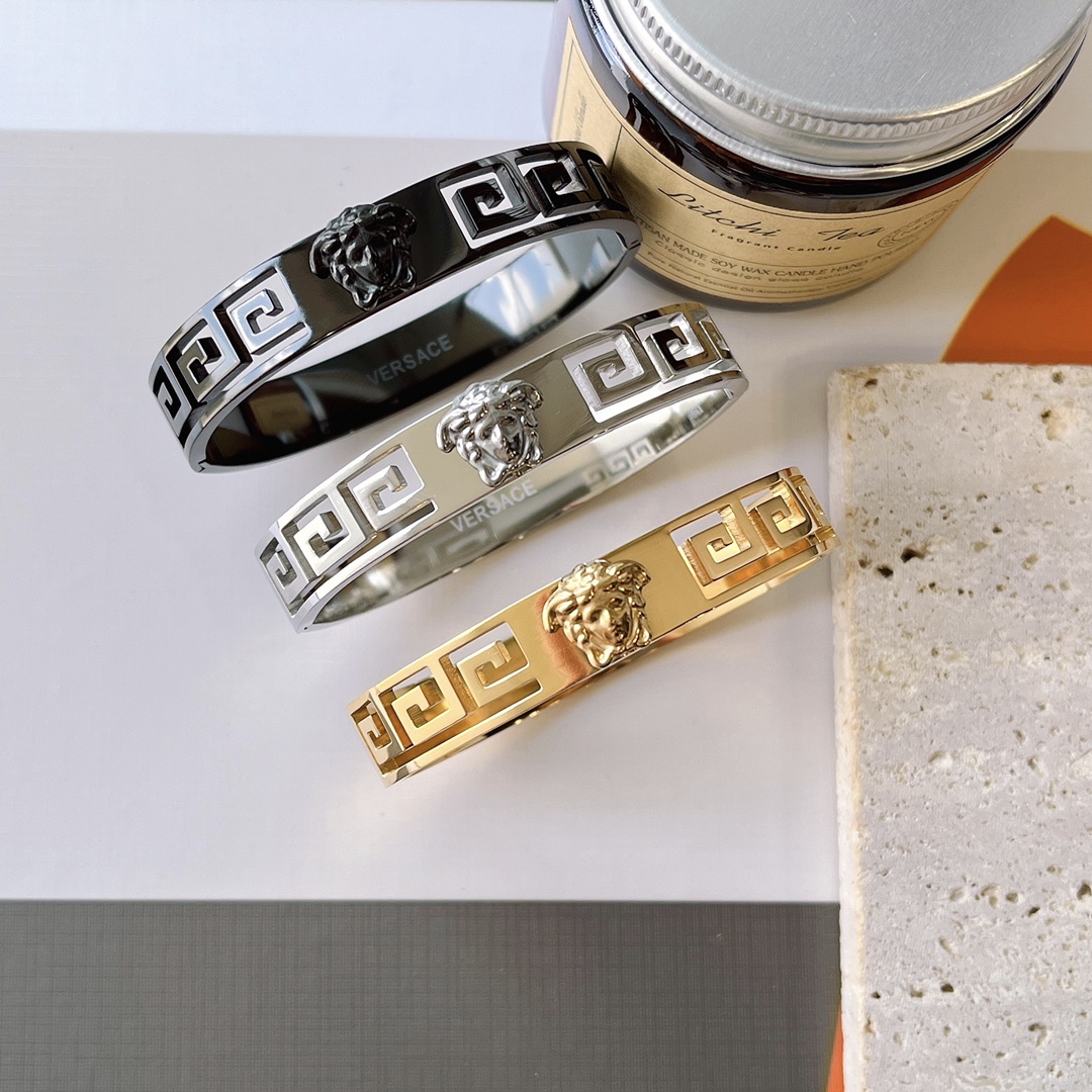 Replica VERSACE Bangle