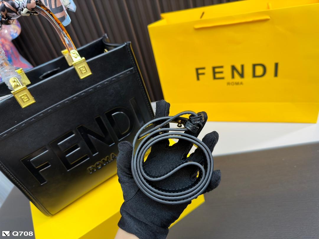 Replica Fendi Bag 26*23CM