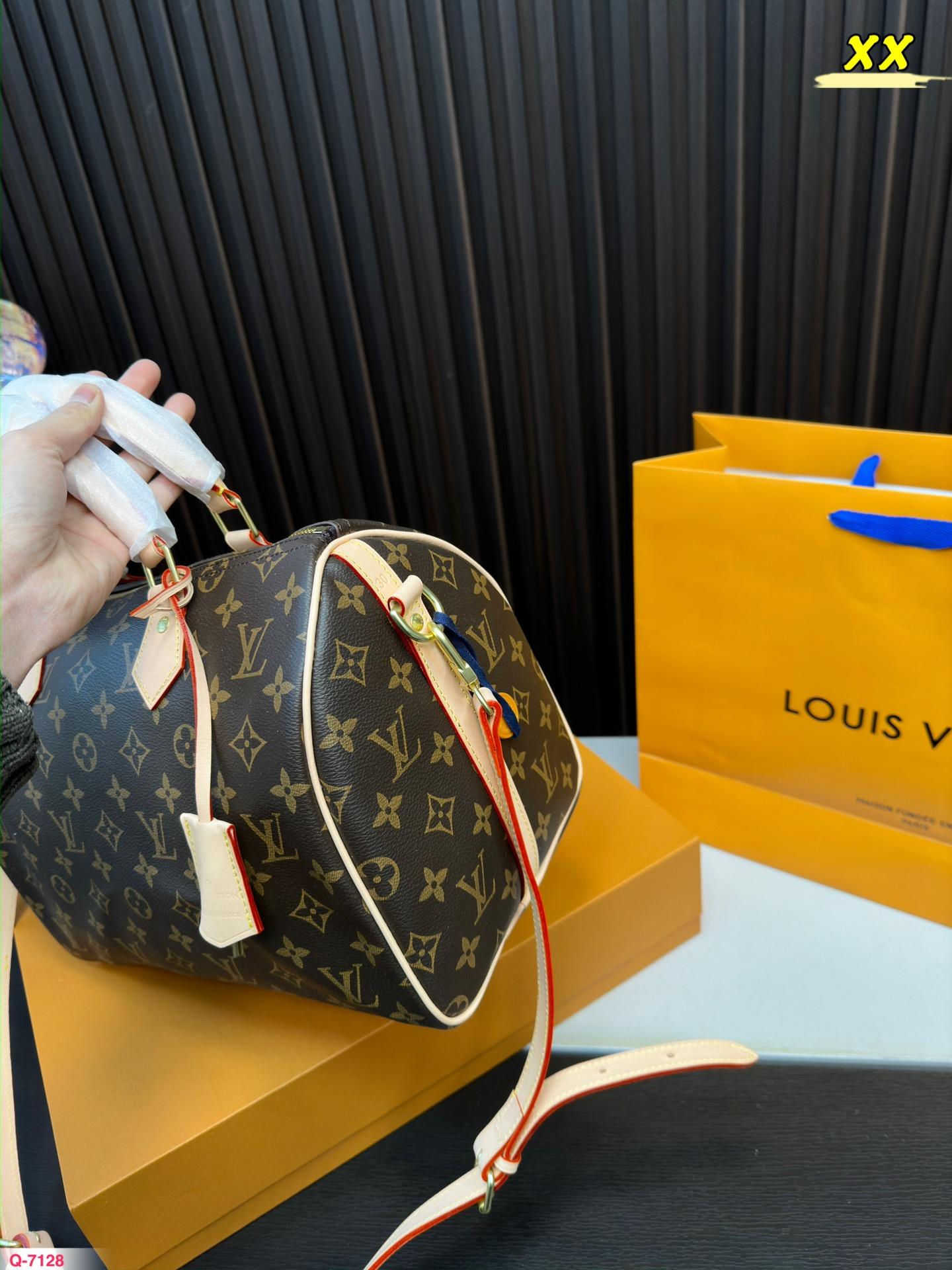 Replica Louis Vuitton Bag 30*21CM
