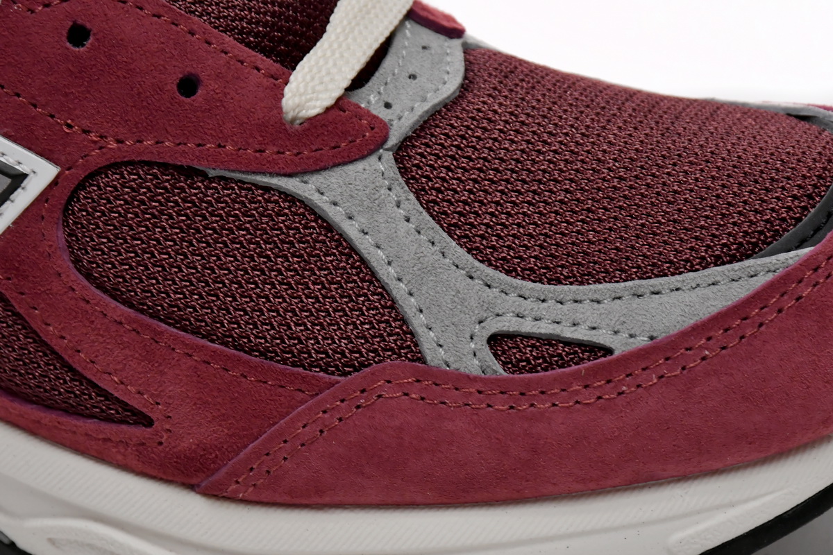 Replica New Balance Shoe M990TF3 Teddy Santis x New Balance 990v3 Scarlet Marblehead