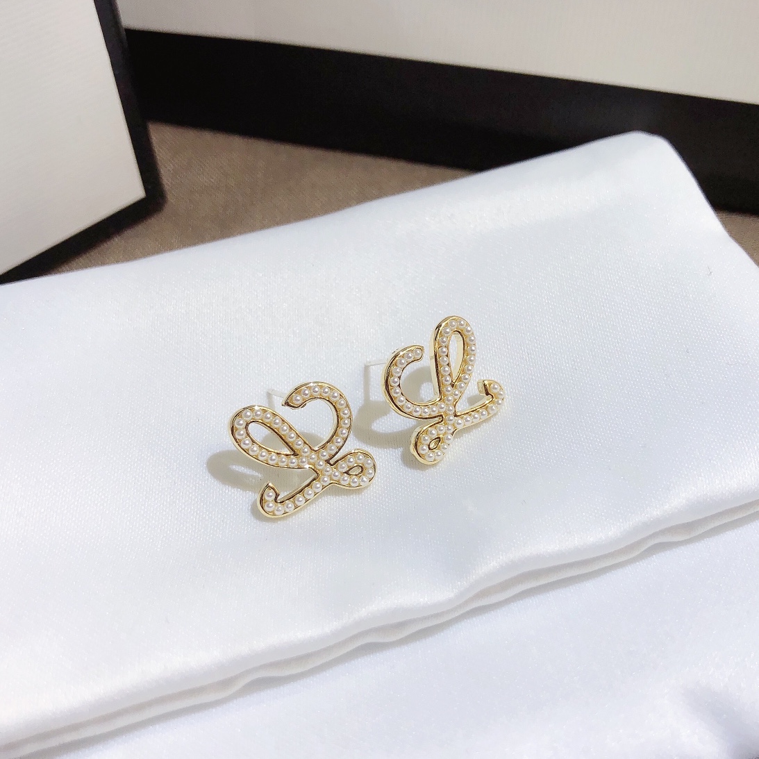Replica LOEWE Earring