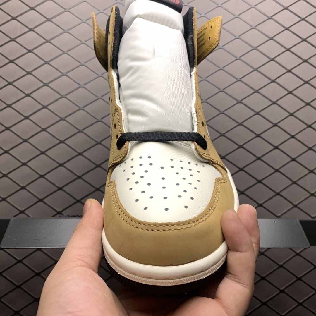 Replica Air Jordan Shoe Air Jordan 1 High Rookie of the Year 555088-700 40-47
