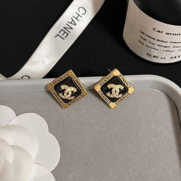 Replica CHANEL Earring