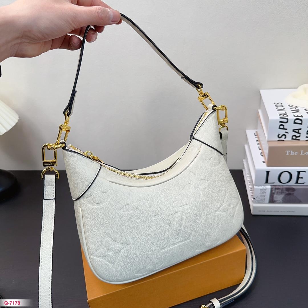 Replica Louis Vuitton Bag 23*13CM