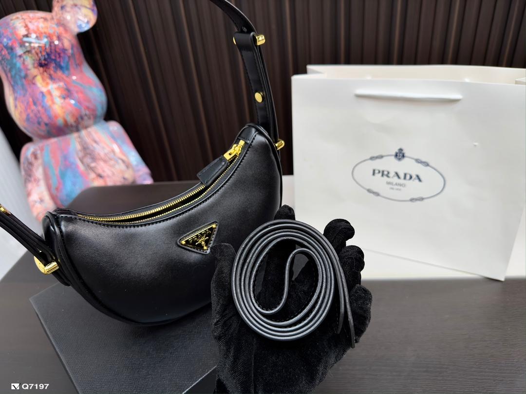 Replica Prada Bag 21*10CM
