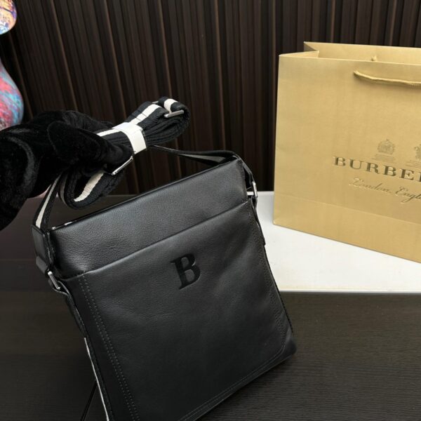 Replica Burberry Bag 25*26CM
