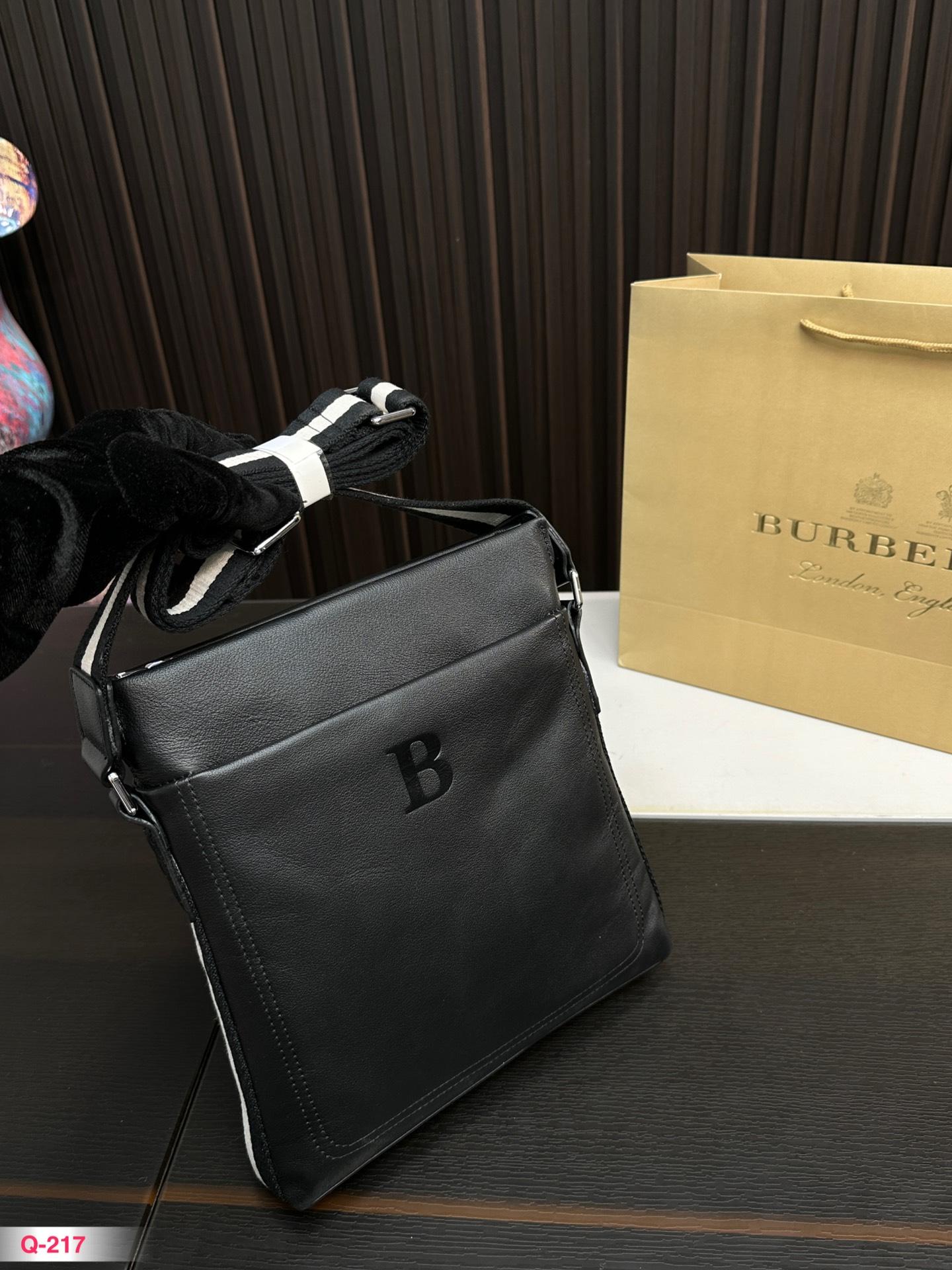 Replica Burberry Bag 25*26CM