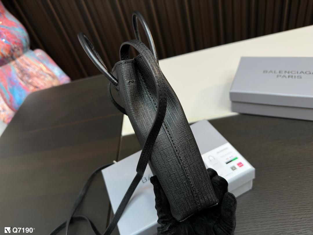 Replica Balenciaga Bag 11*17CM