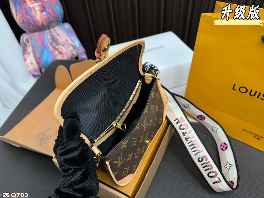 Replica Louis Vuitton Bag 24*16CM/20*12CM