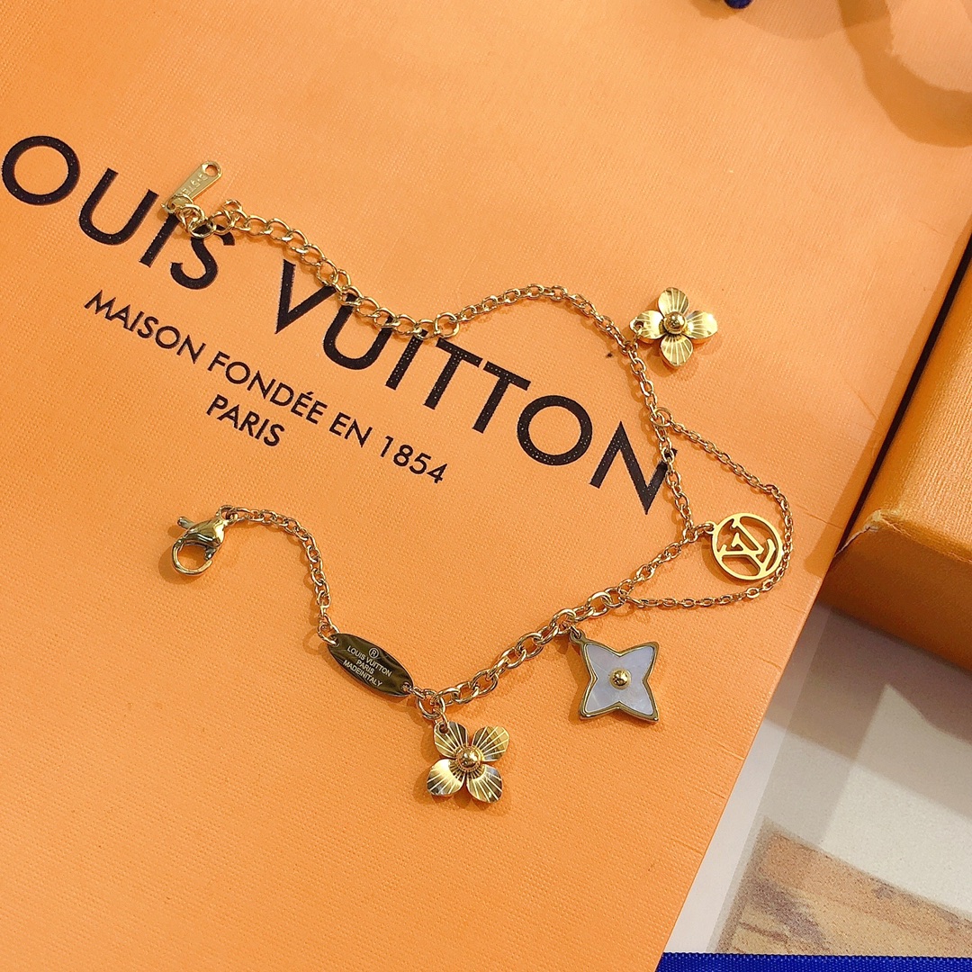 Replica LOUIS VUITTON Bracelet