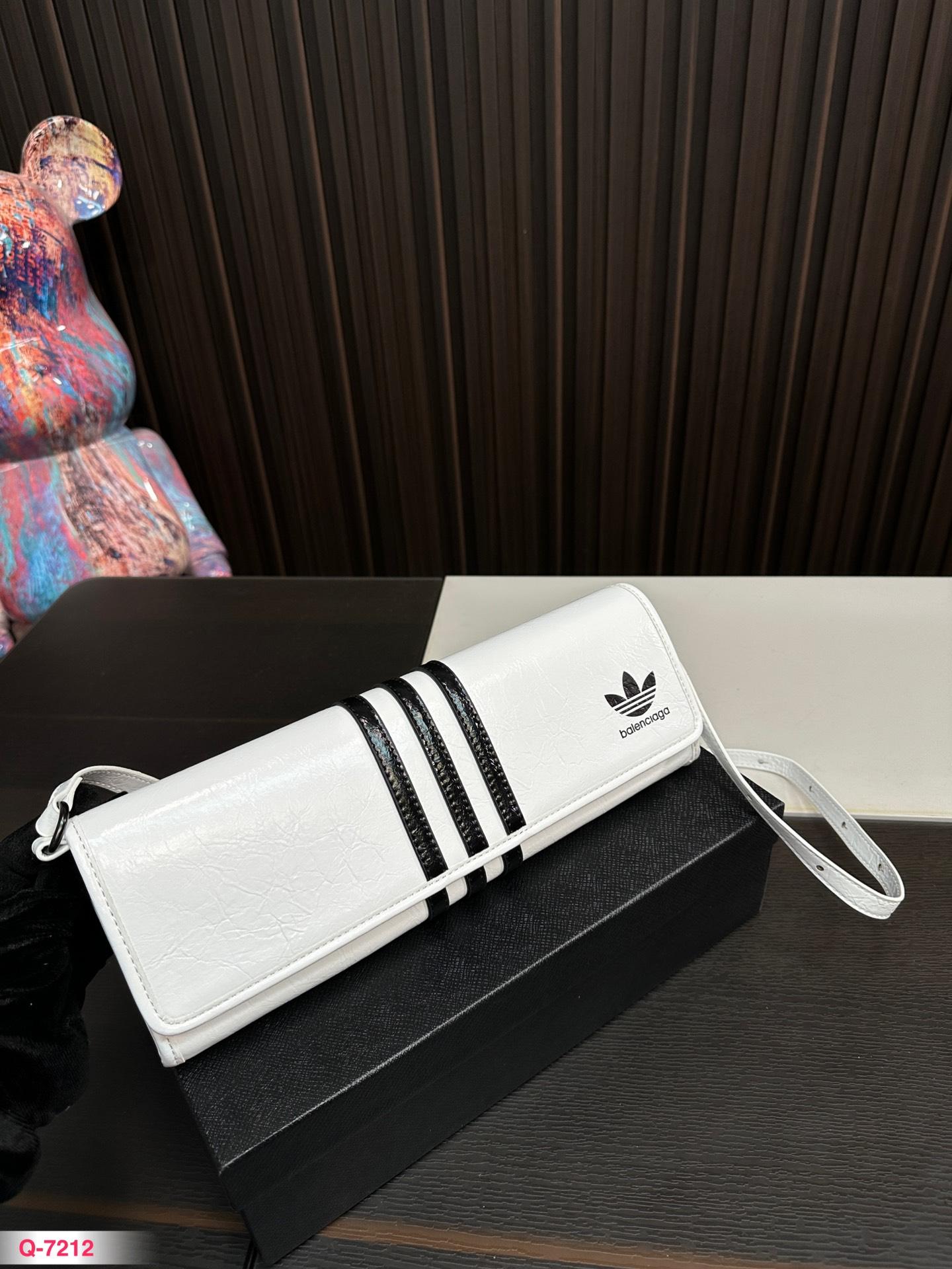 Replica Balenciaga Bag 11*31CM
