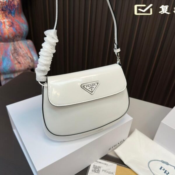 Replica Prada Bag 17*22CM
