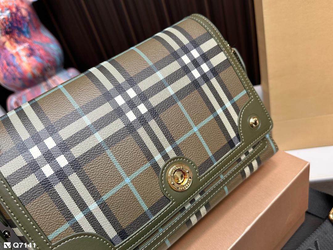 Replica Burberry Bag 25*18CM