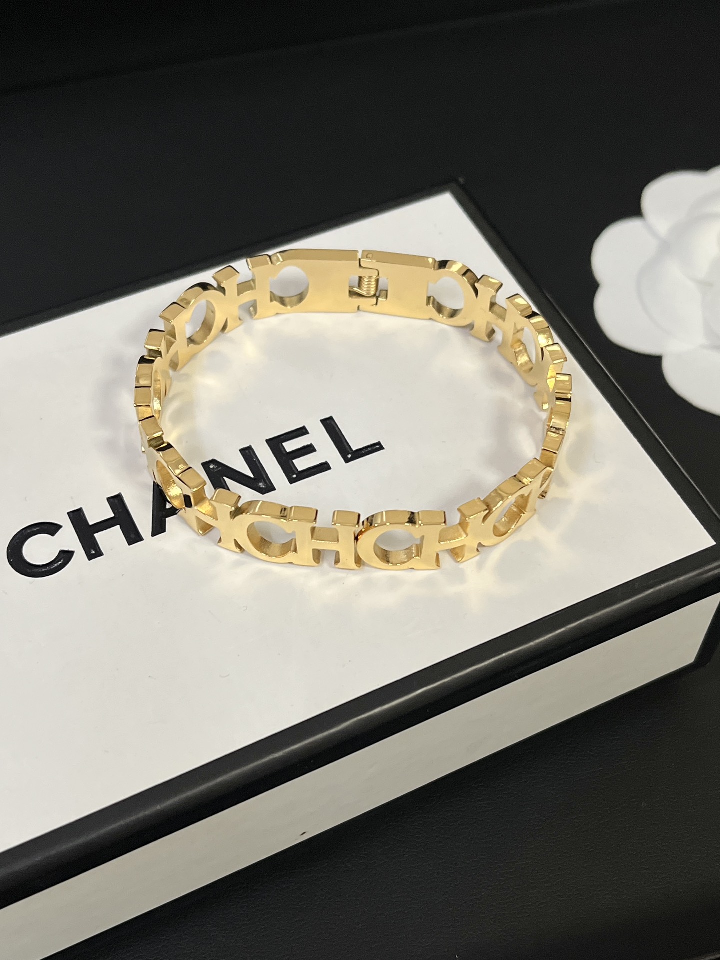 Replica CHANEL Bangle