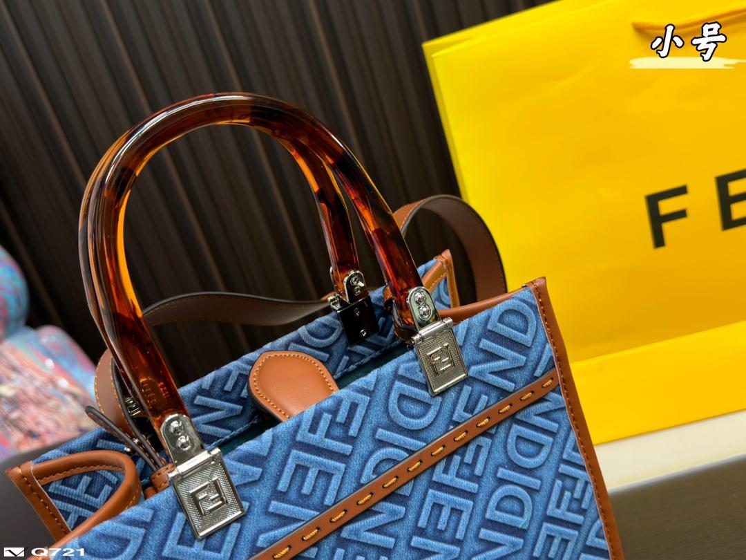Replica Fendi Bag 22*22CM