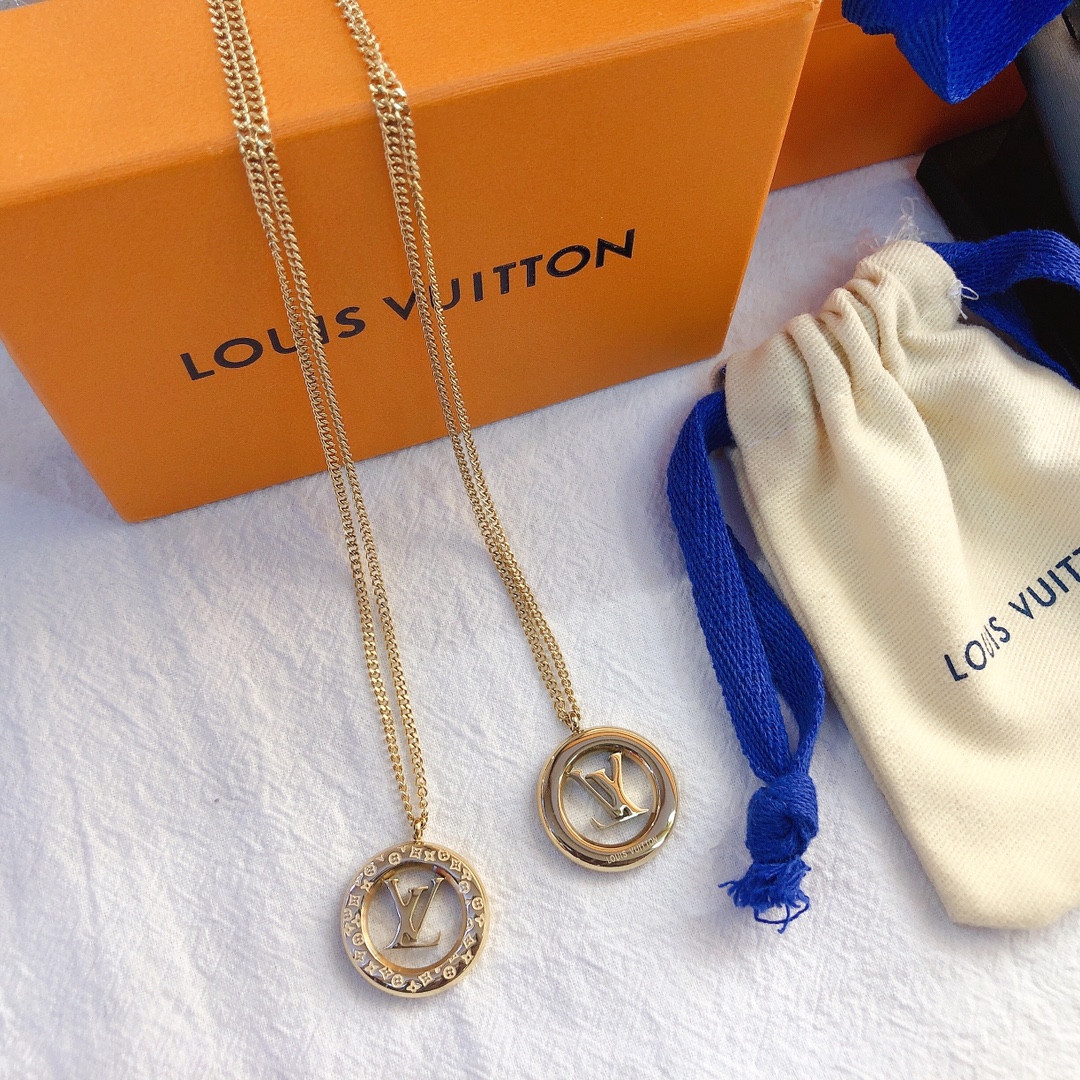 Replica LOUIS VUITTON Necklace