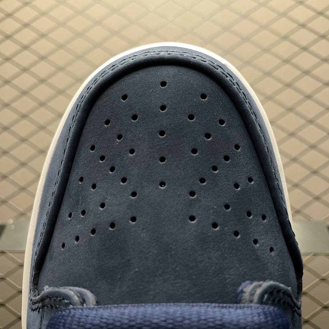 Replica Nike Dunk SB Shoe Nike SB Dunk LowNavy Gum CW7463-401 size 40-47.5