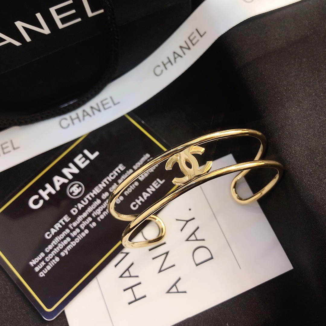 Replica CHANEL Bangle