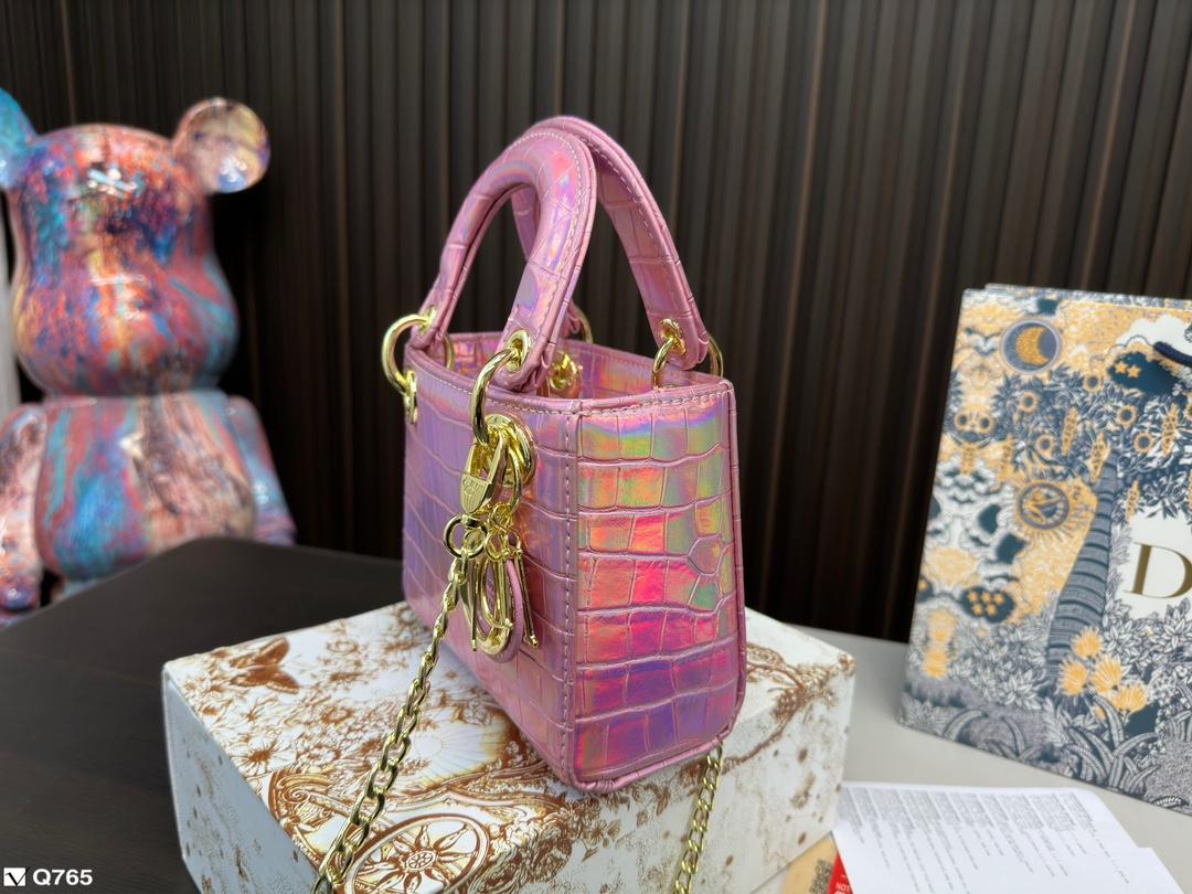 Replica Dior Bag  14*17*7CM