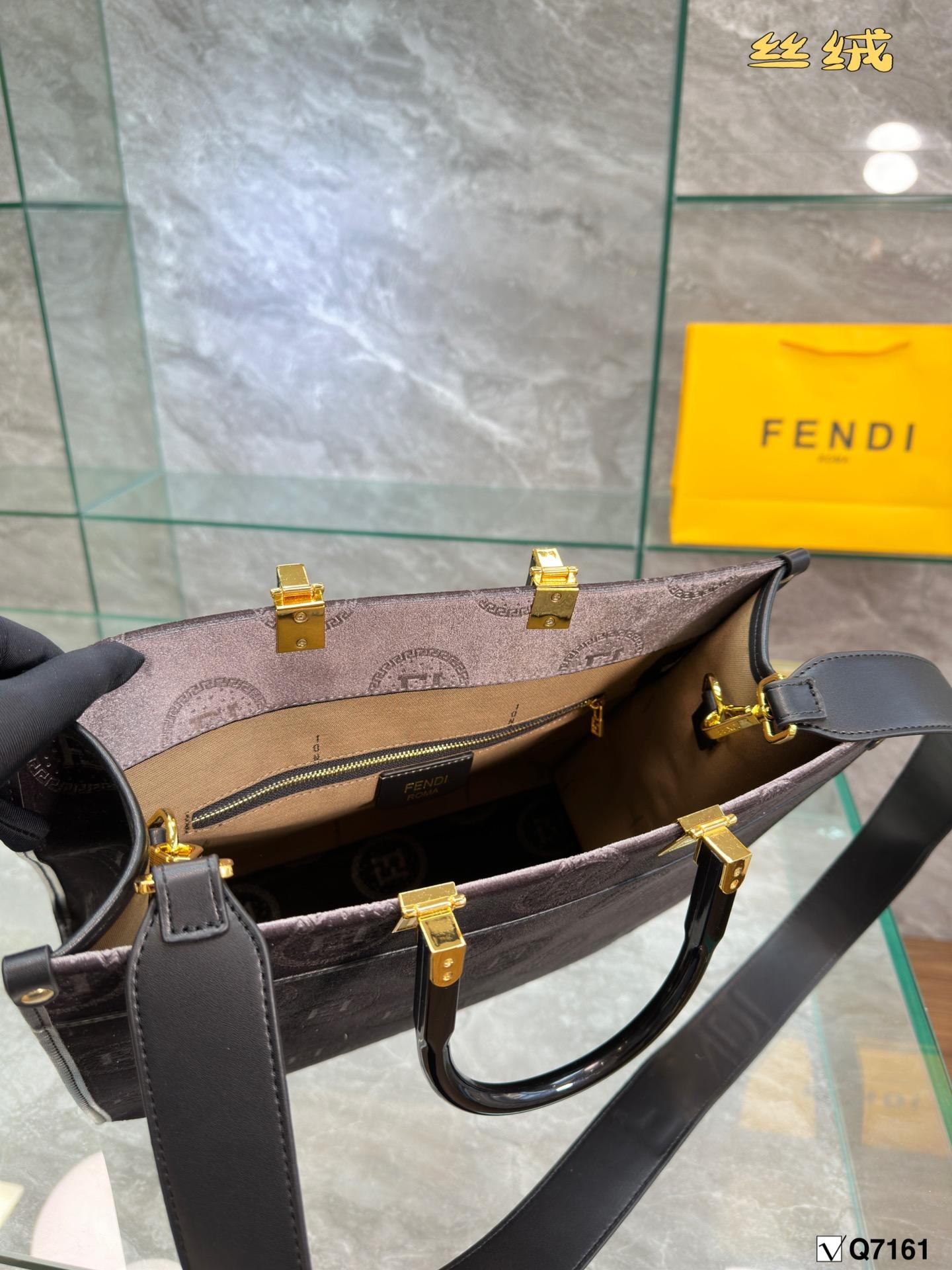 Replica Fendi Bag 35*30 CM